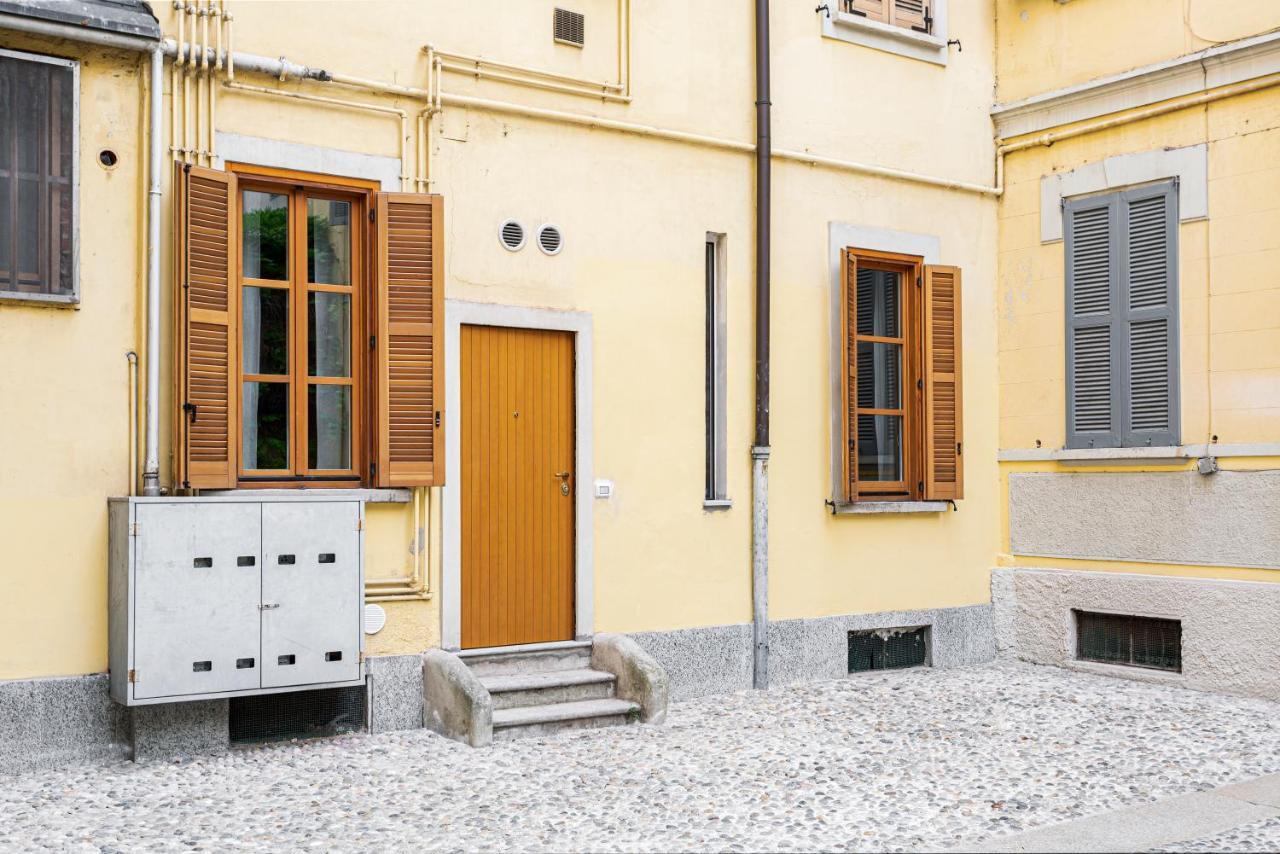 Stylish Milanese Studio - Via Cirillo Εξωτερικό φωτογραφία
